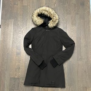 Aritzia Parka